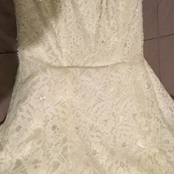 Davids Bridal Wedding Dress, used once in 2014 - Picture 4 of 7